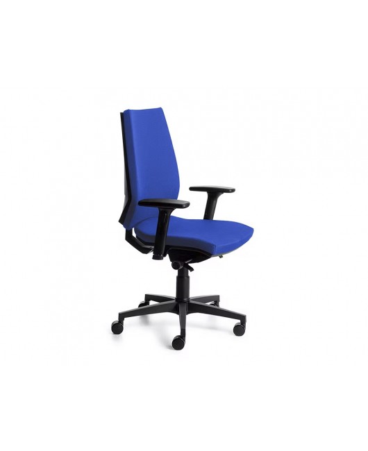 SILLA ROCADA DIRECCION CON BRAZOS REGULABLES BASE POLIMERO MECANISMO SINCRO CARCASA NEGRA TELA AZUL